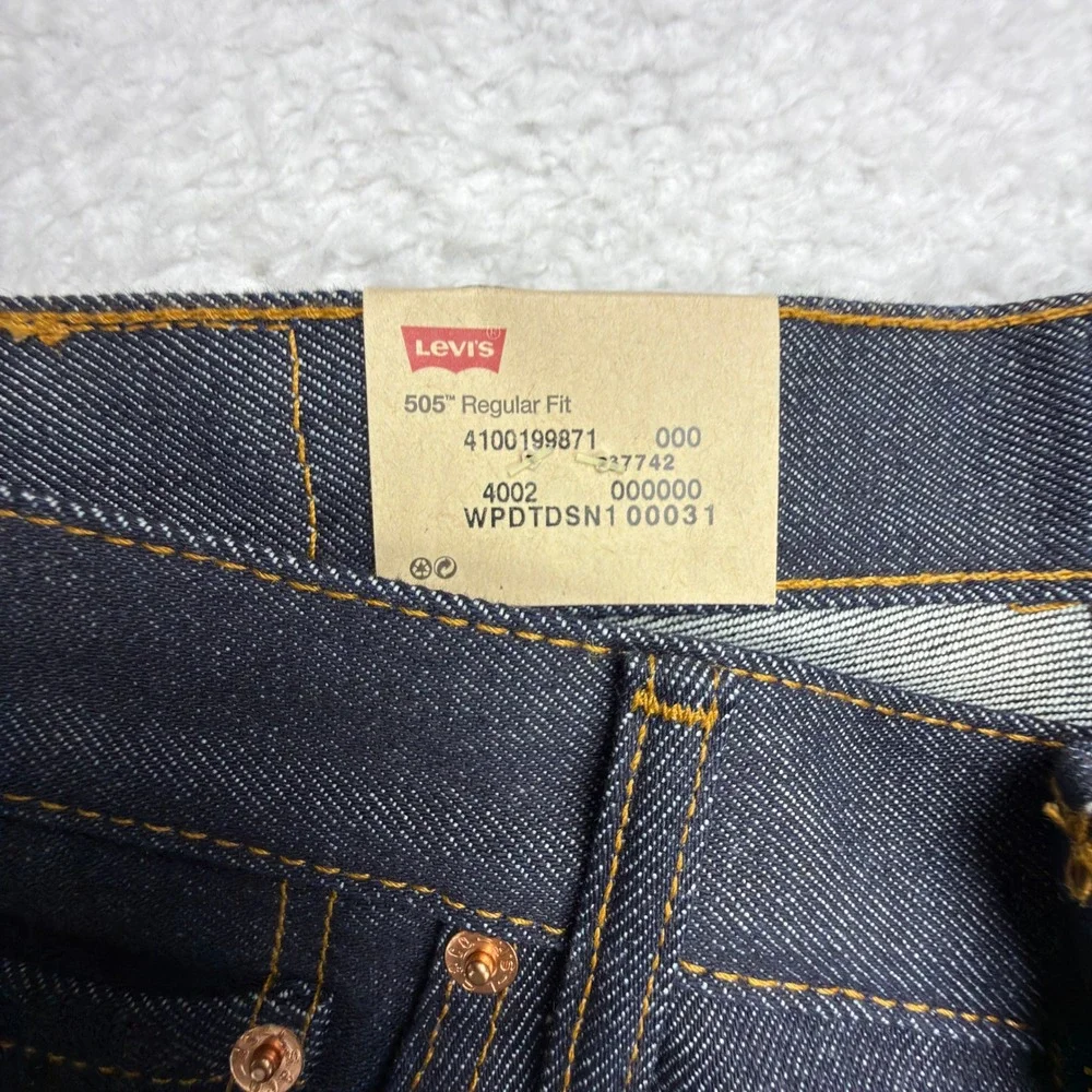 Levis‎ 505 Regular Fit Straight Leg Jeans Mens 33x32 Blue NWT Dark Wash